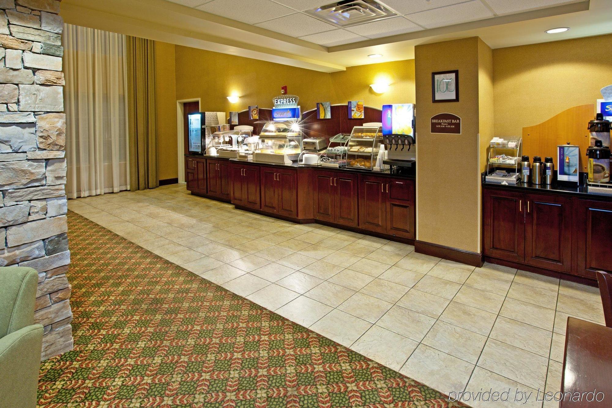 Holiday Inn Express Hotel & Suites Lexington-Downtown University, An Ihg Hotel Εστιατόριο φωτογραφία